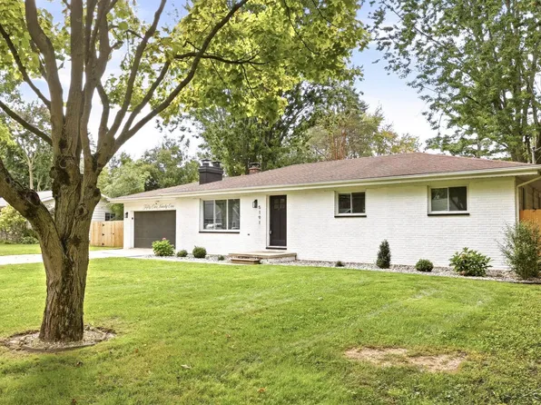 5191 Clara Dr, Saginaw, MI 48638