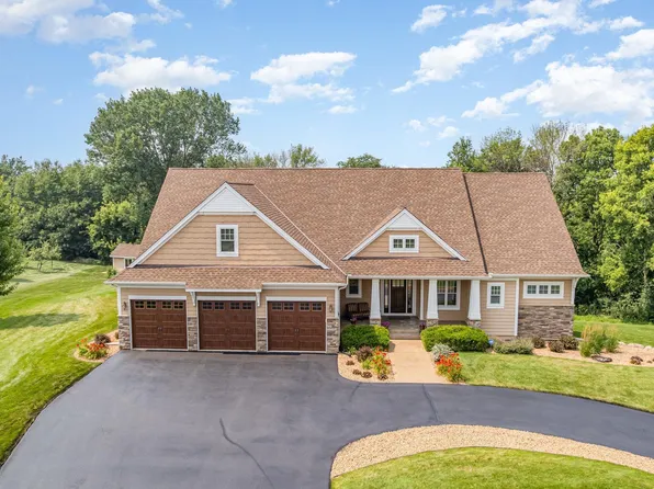 13864 Stonebrooke Curv, Shakopee, MN 55379