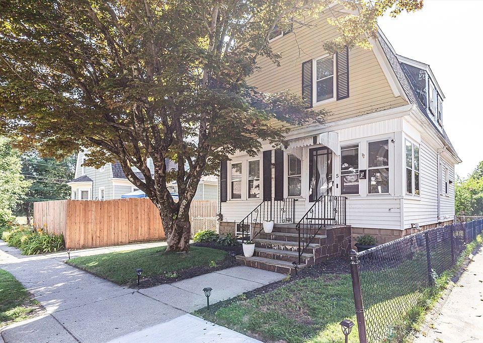 1st image of 5 Jenny Lind St