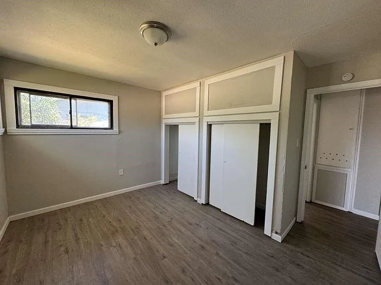 904 E Stanford St — Photo 11