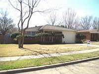 2nd image of 2602 Housley Dr
