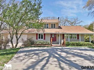 8810 Riverdale Rd, Plattsmouth, NE 68048