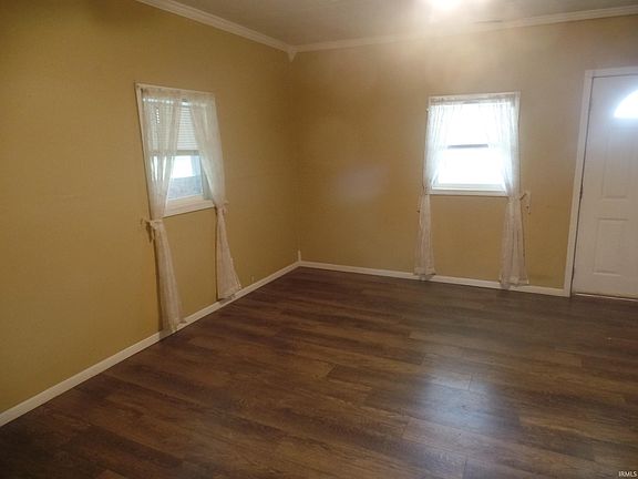 2nd image of 226 Ohio St