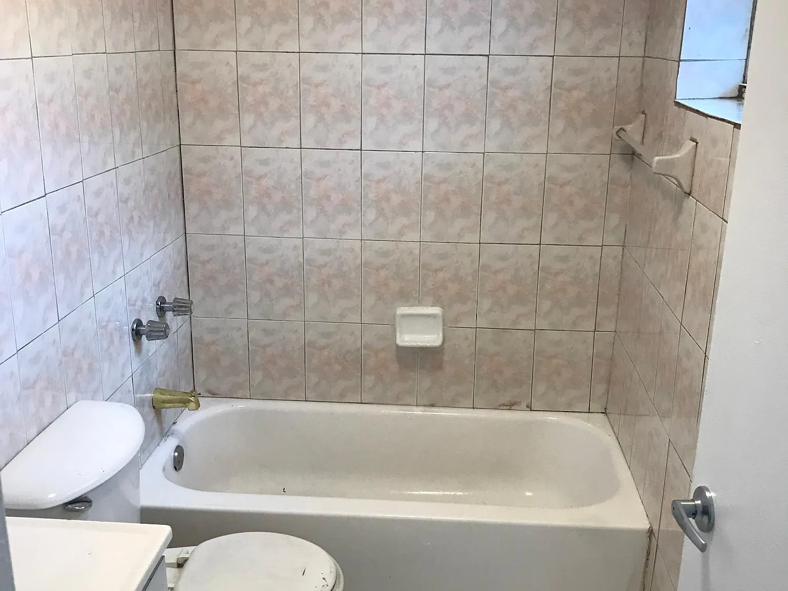 1 bed, 900 sqft, $1,595 — Photo 4