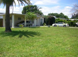 737 Harth Dr S, West Palm Beach, FL 33415