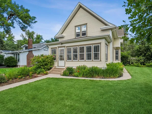 1222 Como Blvd E, Saint Paul, MN 55117