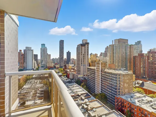 200 East 89th Street image 1 of 20