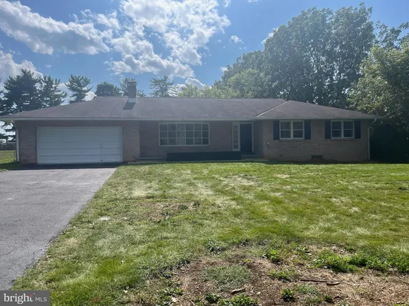 6 N Letort Dr, Carlisle, PA 17013