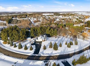 1320 216th Ave, New Richmond, WI 54017