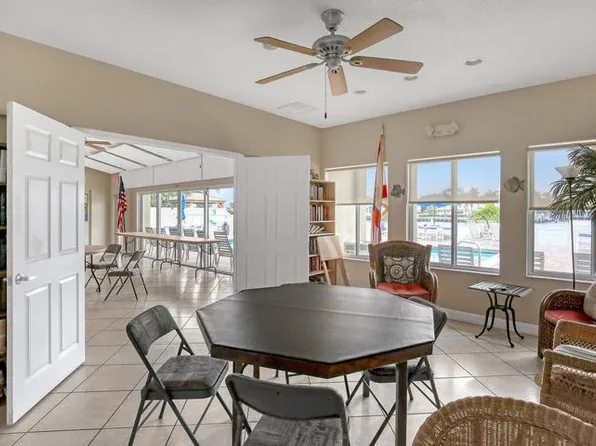 646 Snug Harbor Dr APT H410, Boynton Beach, FL 33435