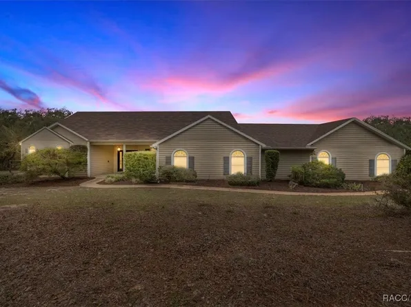 4860 W Angus Dr, Beverly Hills, FL 34465