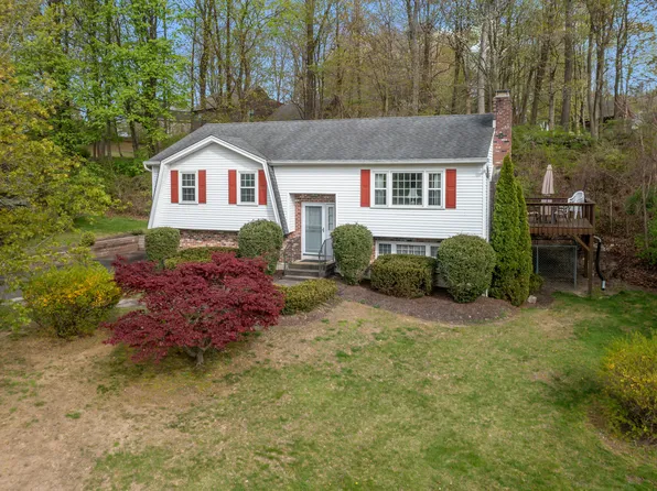 8 Ann Terrace, Bethel, CT 06801