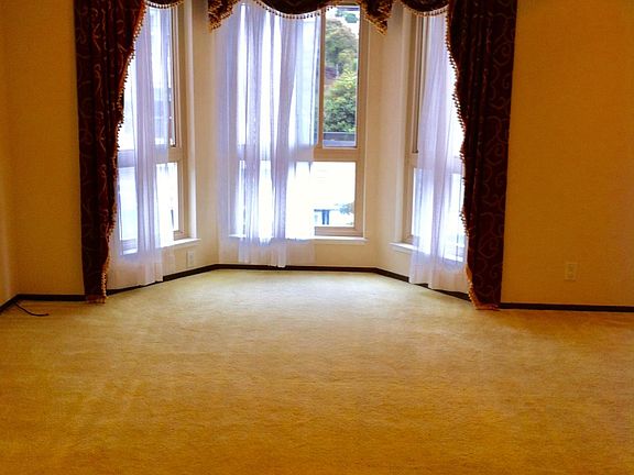 2nd image of 1820 Balboa St #3