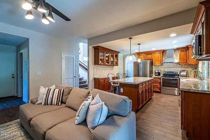 9145 E Jenan Dr — Photo 18