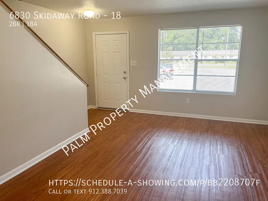 6830 Skidaway Rd — Photo 2