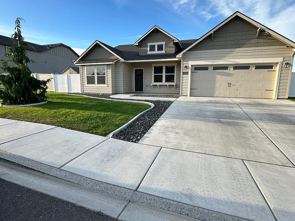 7705 Cassiar Dr