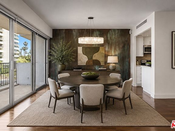 2nd image of 10450 Wilshire Blvd Unit 4G