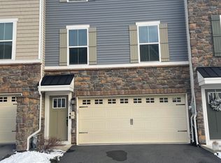 2380 Raya Way, Easton, PA 18045