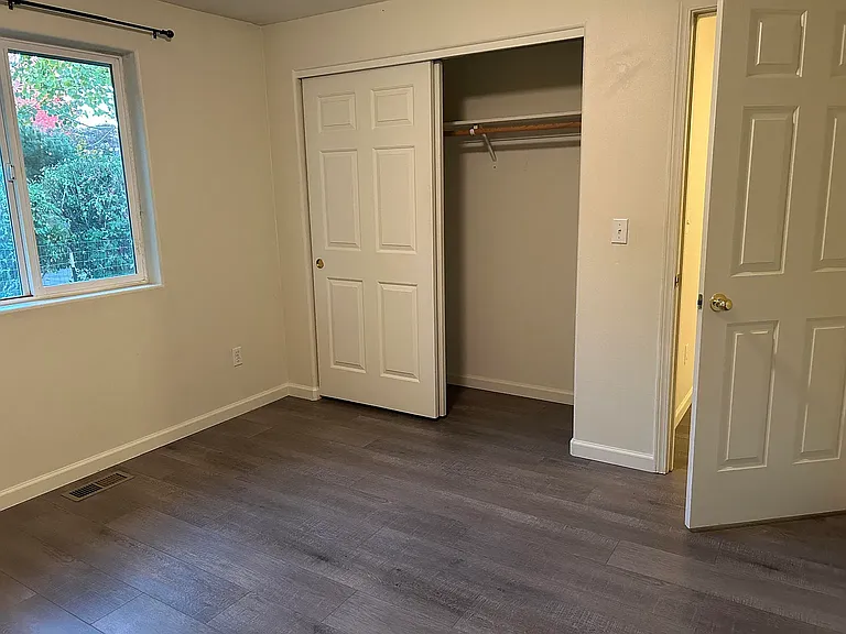 2056 NW Elm Ave #2056 — Photo 6