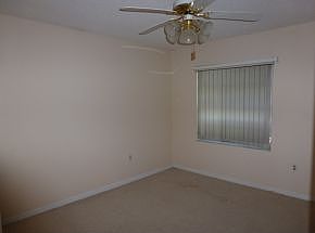 5th image of 3945 Bayberry Dr