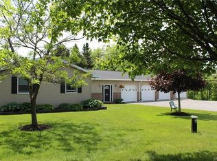 11479 Genesee Rd, East Concord, NY 14055