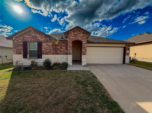 1036 Chambray Dr, Troy, TX 76579
