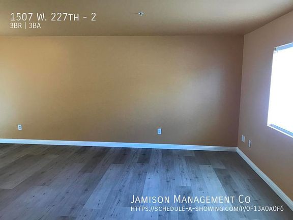 3rd image of 1507 W 227th St Unit 2