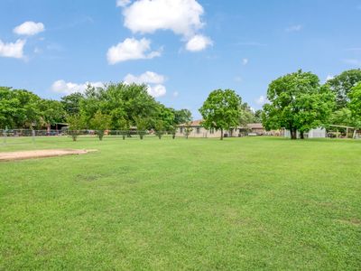 160 Morris Dr, Blossom, TX, 75416