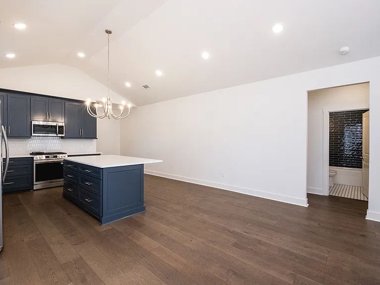 106 Pearl Ave — Photo 8