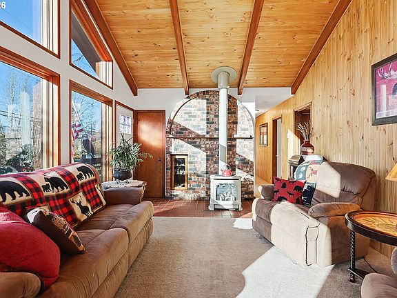 5th image of 6370 Miller Rd