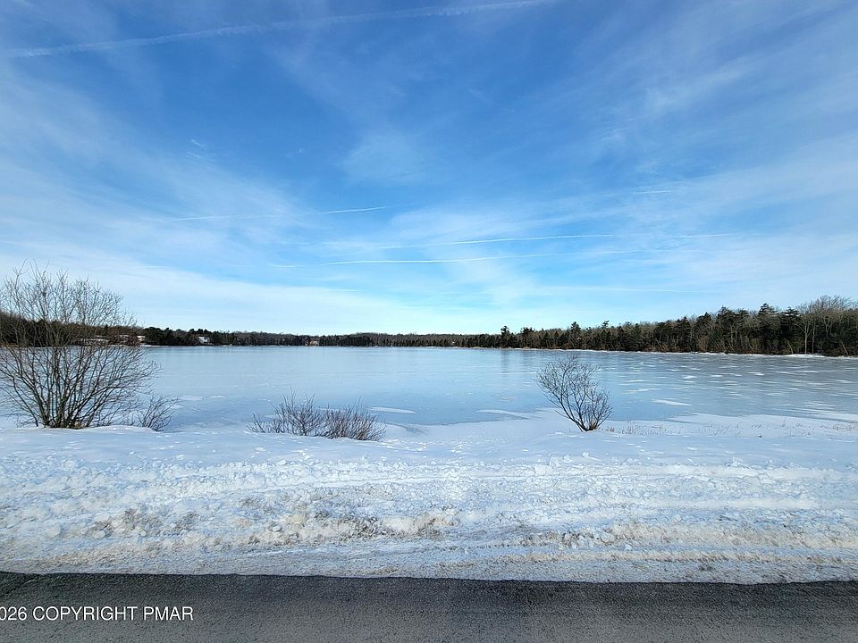 2nd image of 433 Holiday Dr