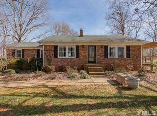 6612 Hinshaw Town Rd, Ramseur, NC 27316