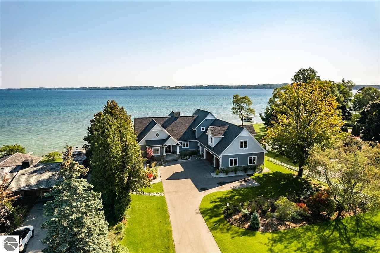 12205 S West Bay Shore Dr, Traverse City, MI 49684 Zillow