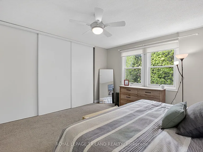 1415 Commissioners Rd W #21 — Photo 22