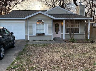 1625 N Timberline Dr, Fayetteville, AR 72704