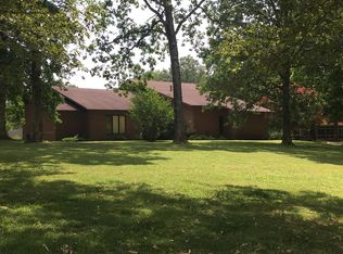 960 W Main St, Hohenwald, TN 38462