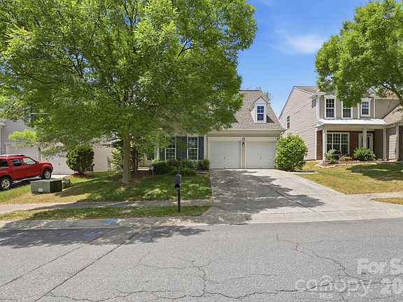 4th image of 11030 Holm Oak Pl