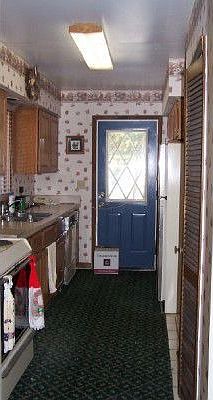 2nd image of 15103 Holly Dr