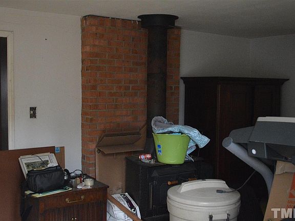 3rd image of 5815 Lillie Dr