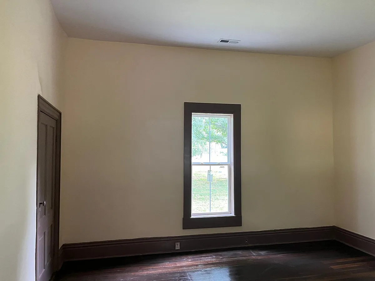 Building Photo - 5018 Wilson Pike