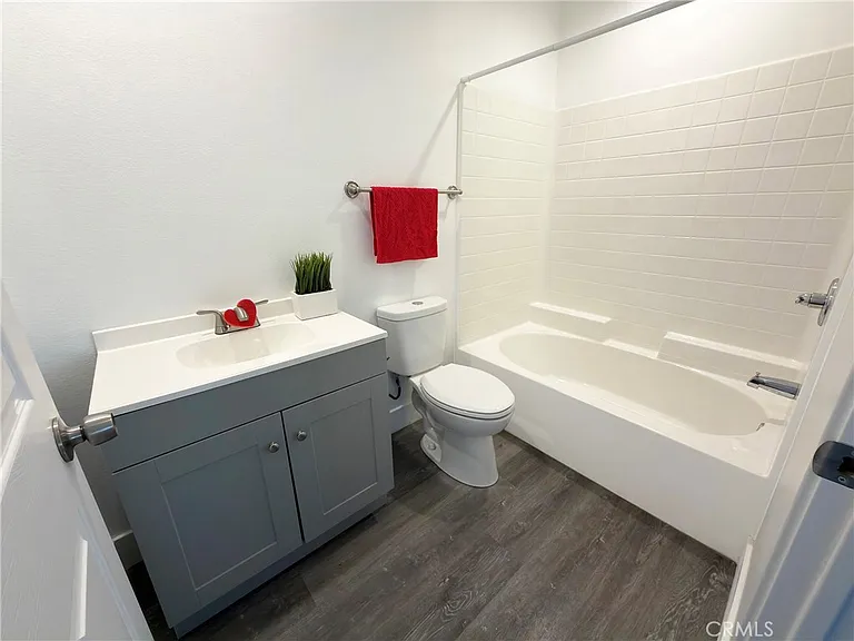 1489 Atlantic Ave — Photo 14
