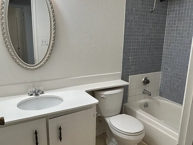3317 Gould Way — Photo 6