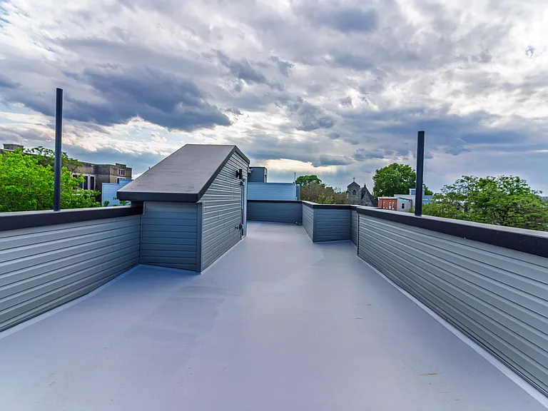 808 N Preston St — Photo 32