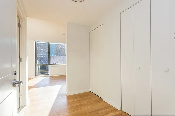 Rented by MNS | media 35