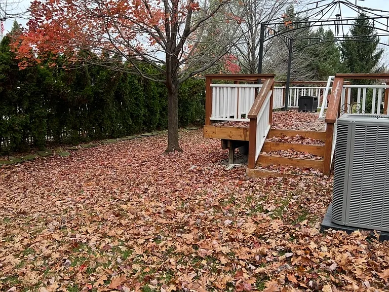 8325 Opal Dr — Photo 10