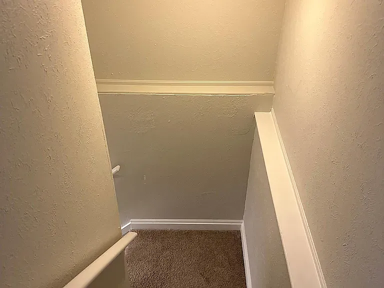 1199 Harwich Ct — Photo 34