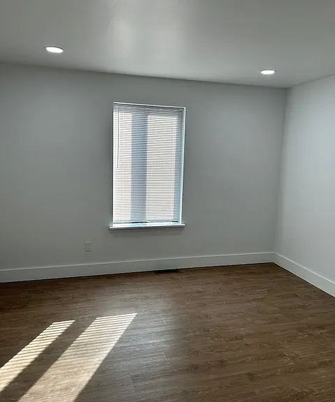 Woodland Country Apartments — Photo 17