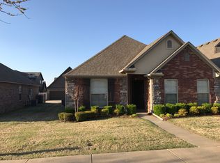 3202 SW Stonepoint Ave, Bentonville, AR 72712