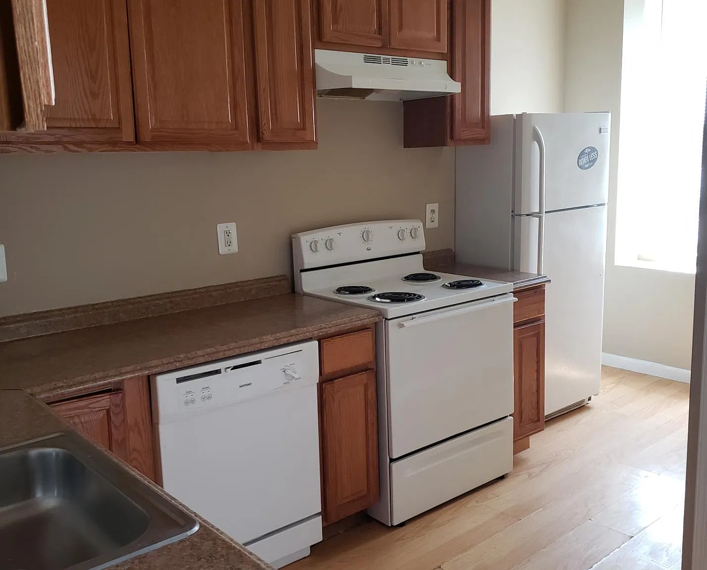 2 bed, $1,200 — Photo 1