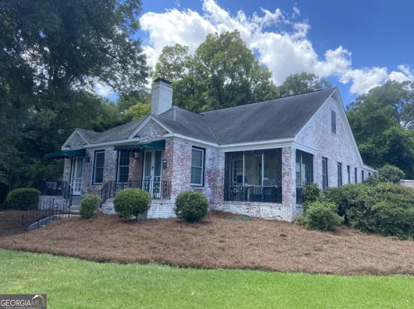 1521 Dixon Dr, Columbus, GA 31906